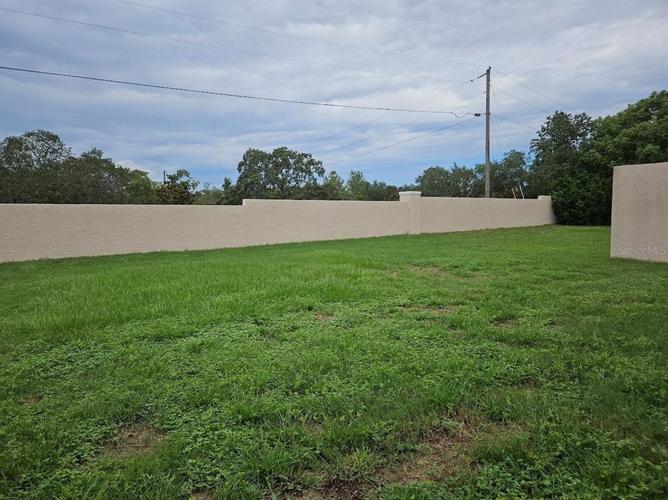 待售: $275,000 (3 贝兹, 2 浴室, 1832 平方英尺)