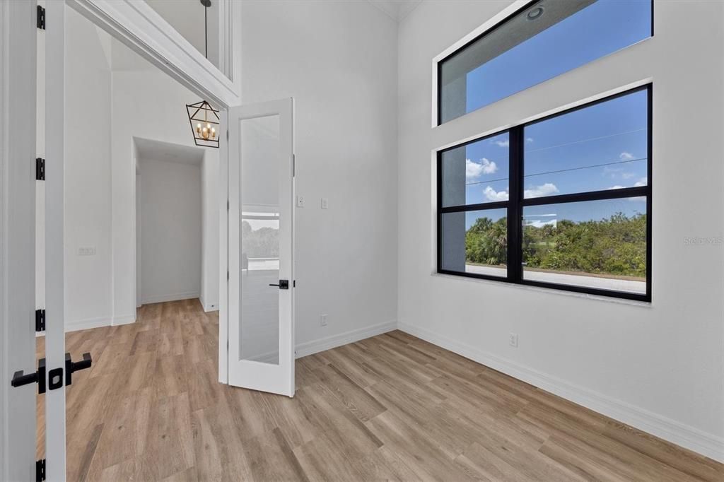 For Sale: $789,900 (3 beds, 2 baths, 2116 Square Feet)