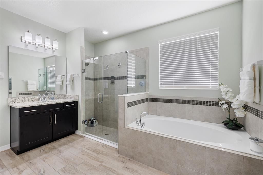 待售: $799,000 (3 贝兹, 3 浴室, 3039 平方英尺)