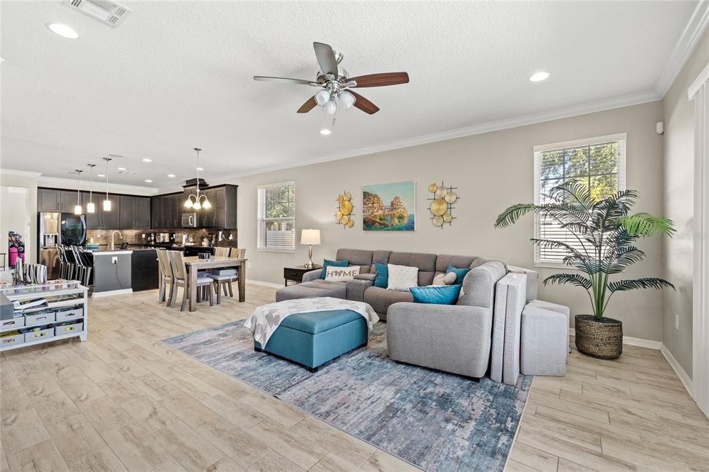 待售: $799,000 (3 贝兹, 3 浴室, 3039 平方英尺)