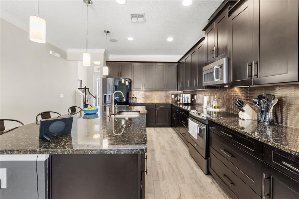 待售: $799,000 (3 贝兹, 3 浴室, 3039 平方英尺)