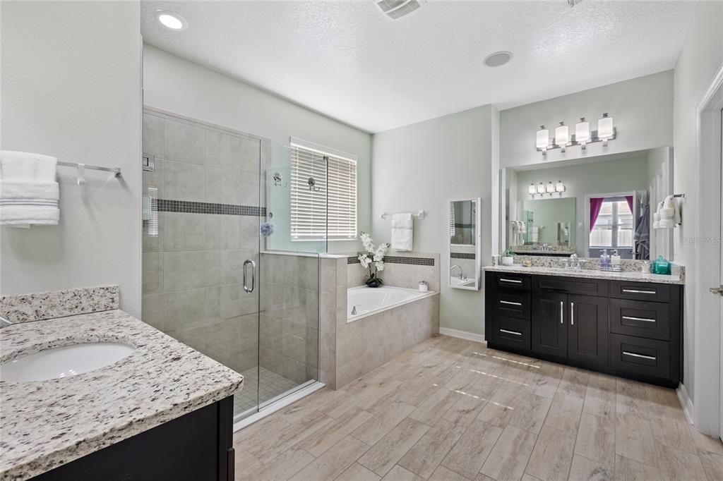 待售: $799,000 (3 贝兹, 3 浴室, 3039 平方英尺)