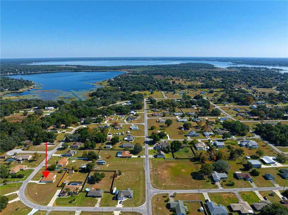 待售: $375,000 (4 贝兹, 3 浴室, 2207 平方英尺)