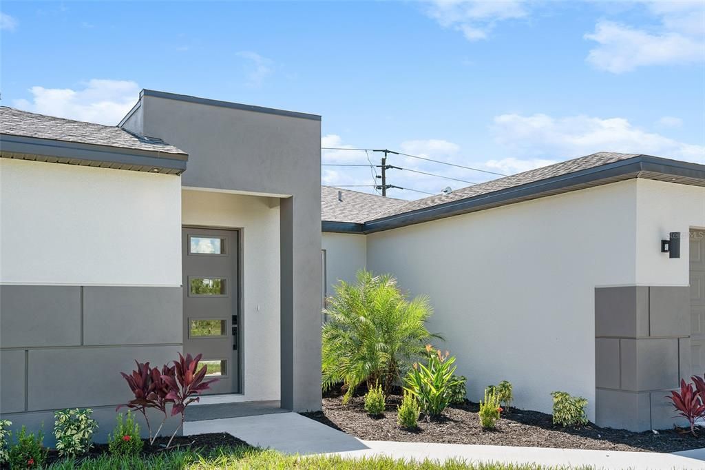 For Rent: $2,495 (4 beds, 2 baths, 1882 Square Feet)