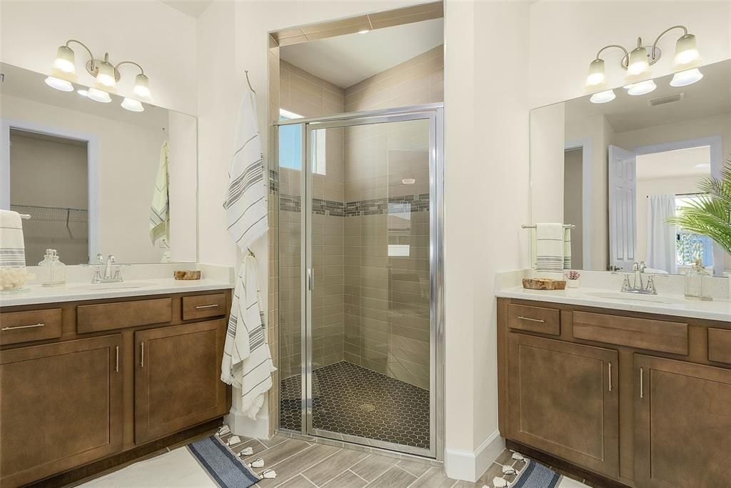 For Sale: $649,000 (4 beds, 2 baths, 2627 Square Feet)