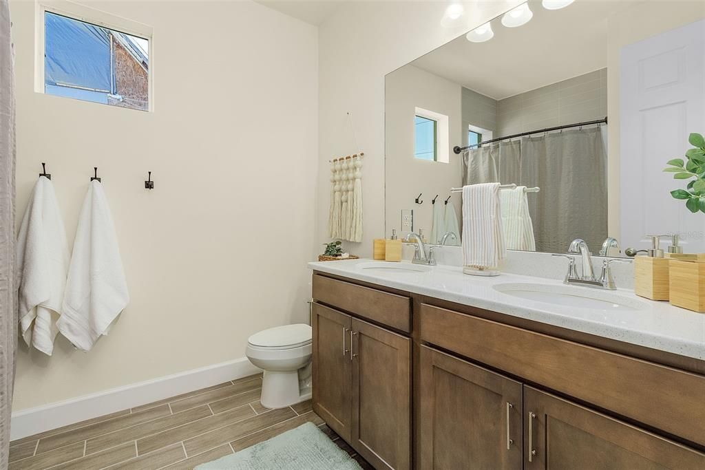 For Sale: $649,000 (4 beds, 2 baths, 2627 Square Feet)