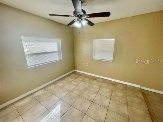 For Rent: $1,795 (3 beds, 1 baths, 960 Square Feet)