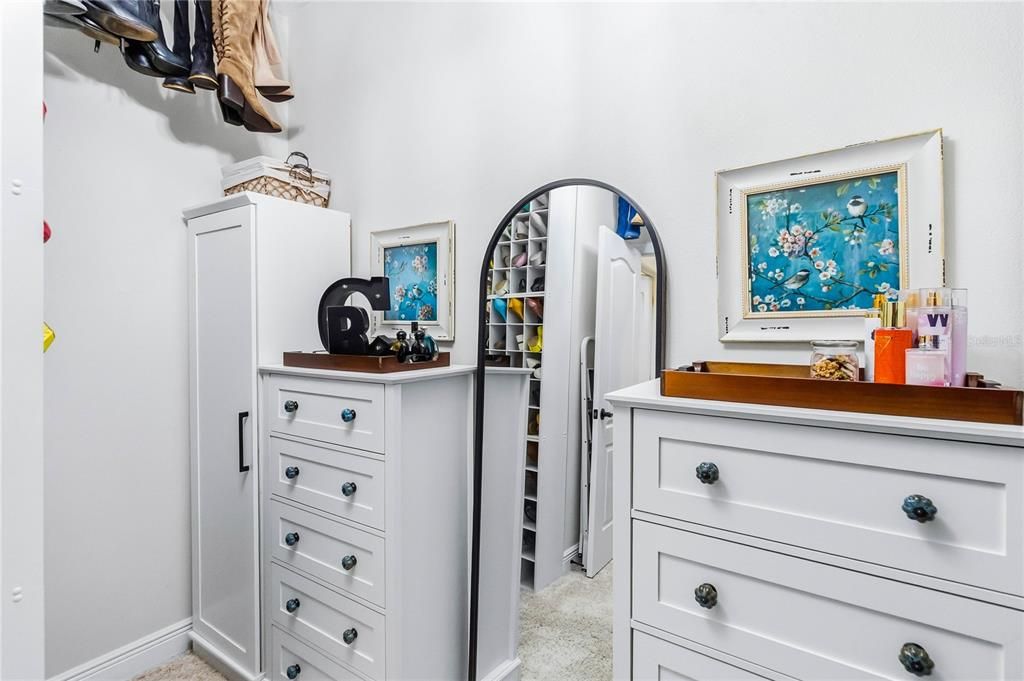 For Sale: $820,000 (5 beds, 3 baths, 3546 Square Feet)