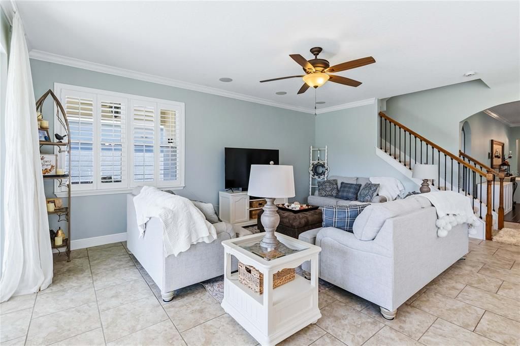 For Sale: $820,000 (5 beds, 3 baths, 3546 Square Feet)