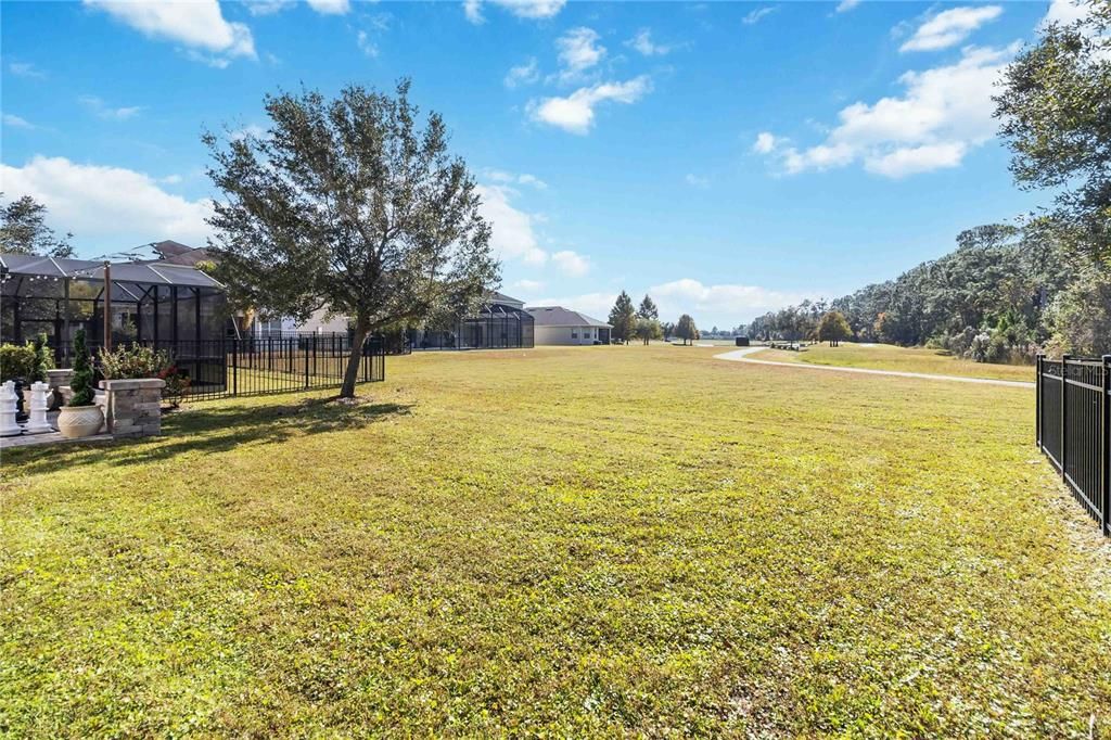 For Sale: $820,000 (5 beds, 3 baths, 3546 Square Feet)