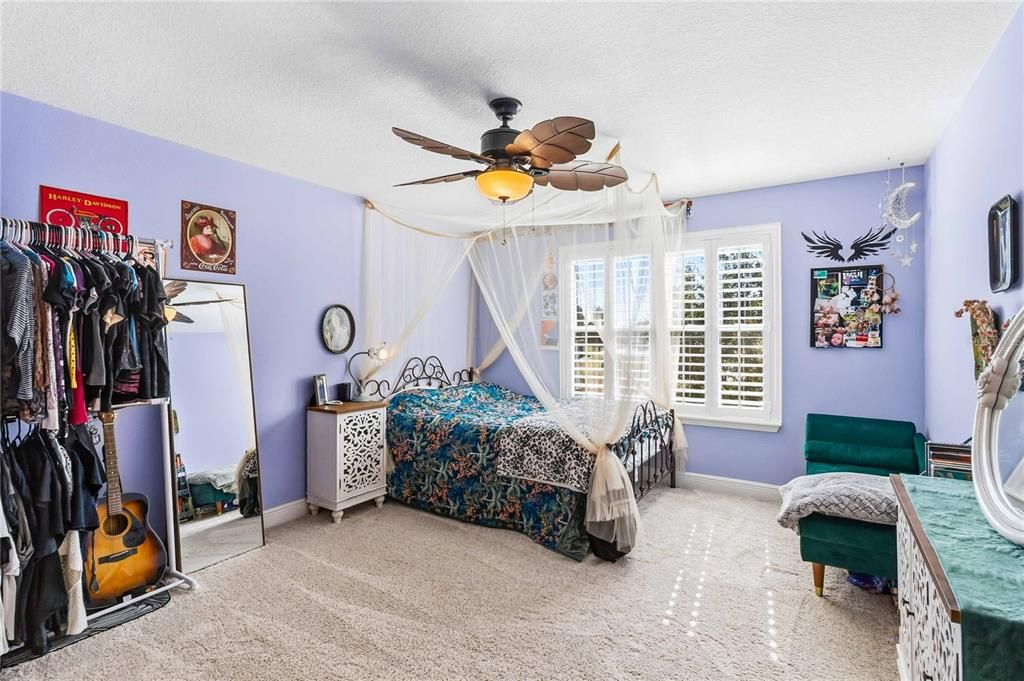 For Sale: $820,000 (5 beds, 3 baths, 3546 Square Feet)