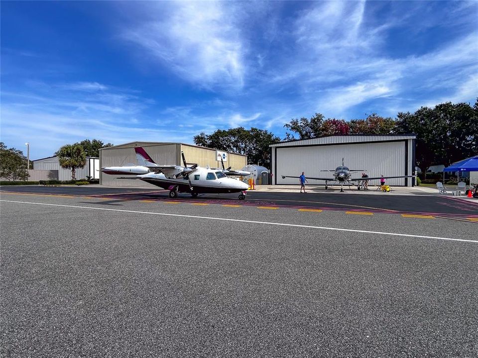 For Sale: $385,000 (3 beds, 3 baths, 1991 Square Feet)