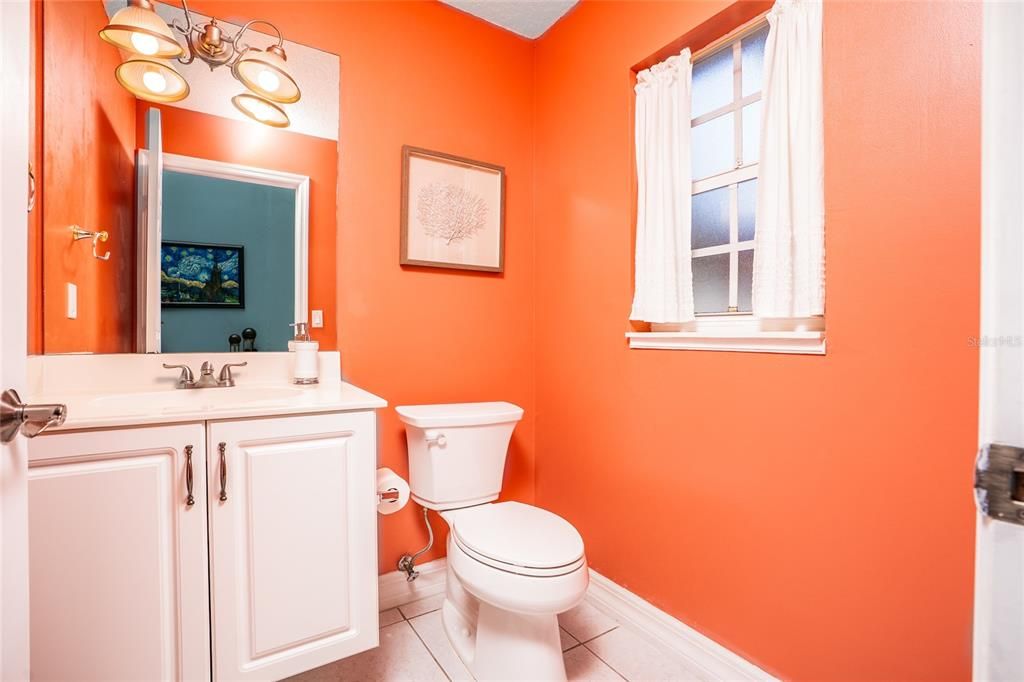 For Sale: $385,000 (3 beds, 3 baths, 1991 Square Feet)