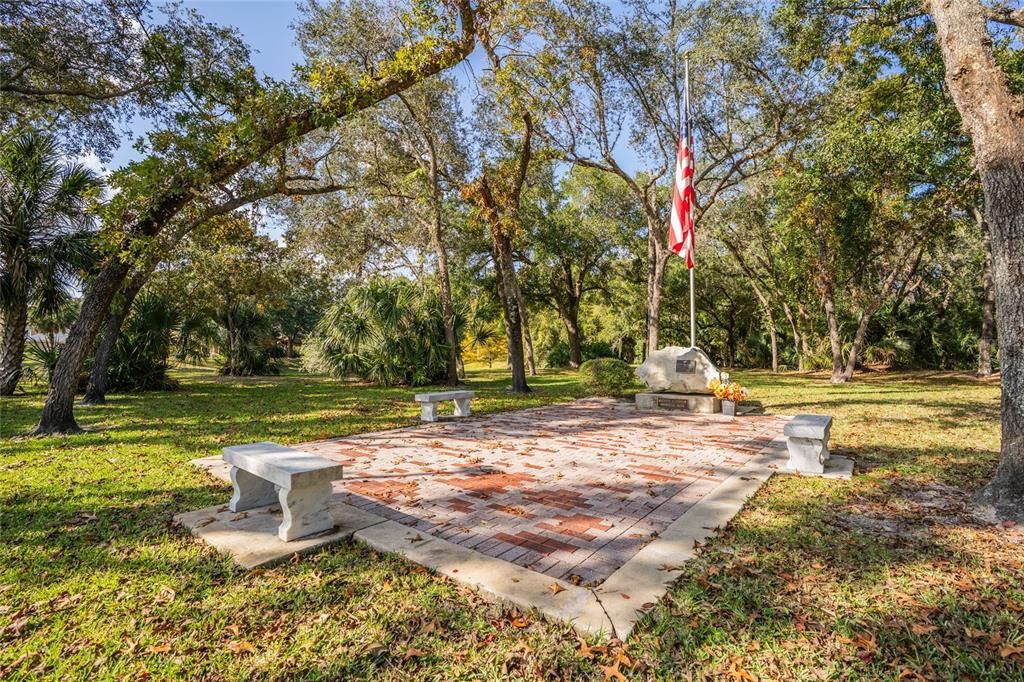 For Sale: $385,000 (3 beds, 3 baths, 1991 Square Feet)