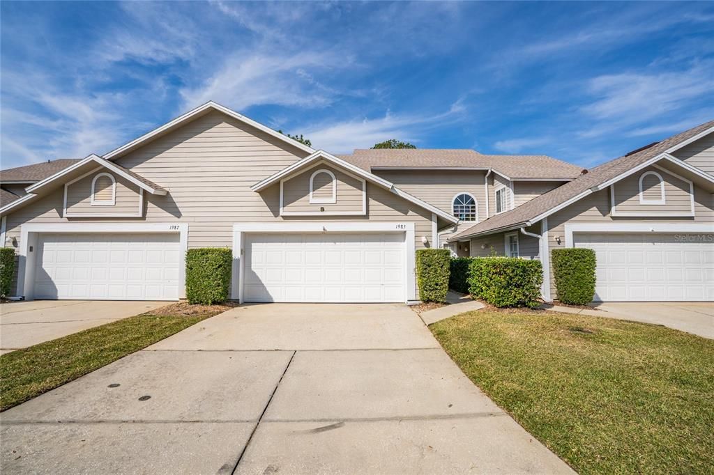 For Sale: $385,000 (3 beds, 3 baths, 1991 Square Feet)