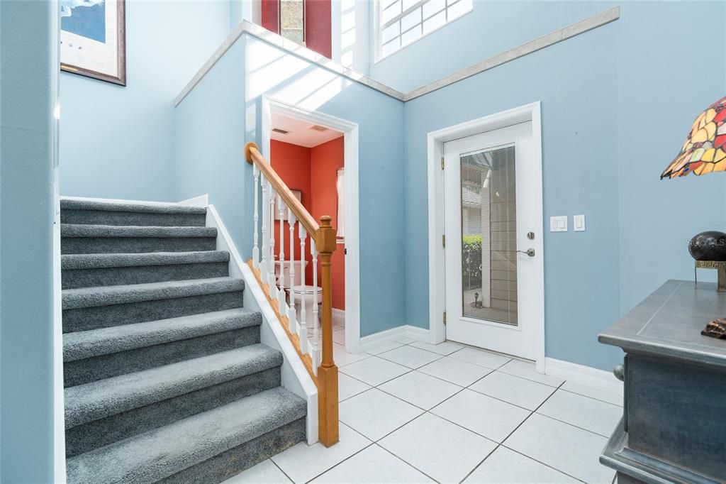 For Sale: $385,000 (3 beds, 3 baths, 1991 Square Feet)