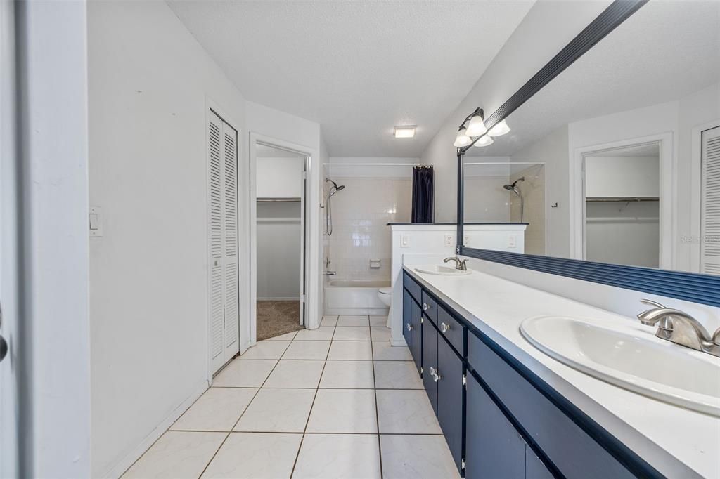 For Sale: $345,000 (2 beds, 2 baths, 1485 Square Feet)
