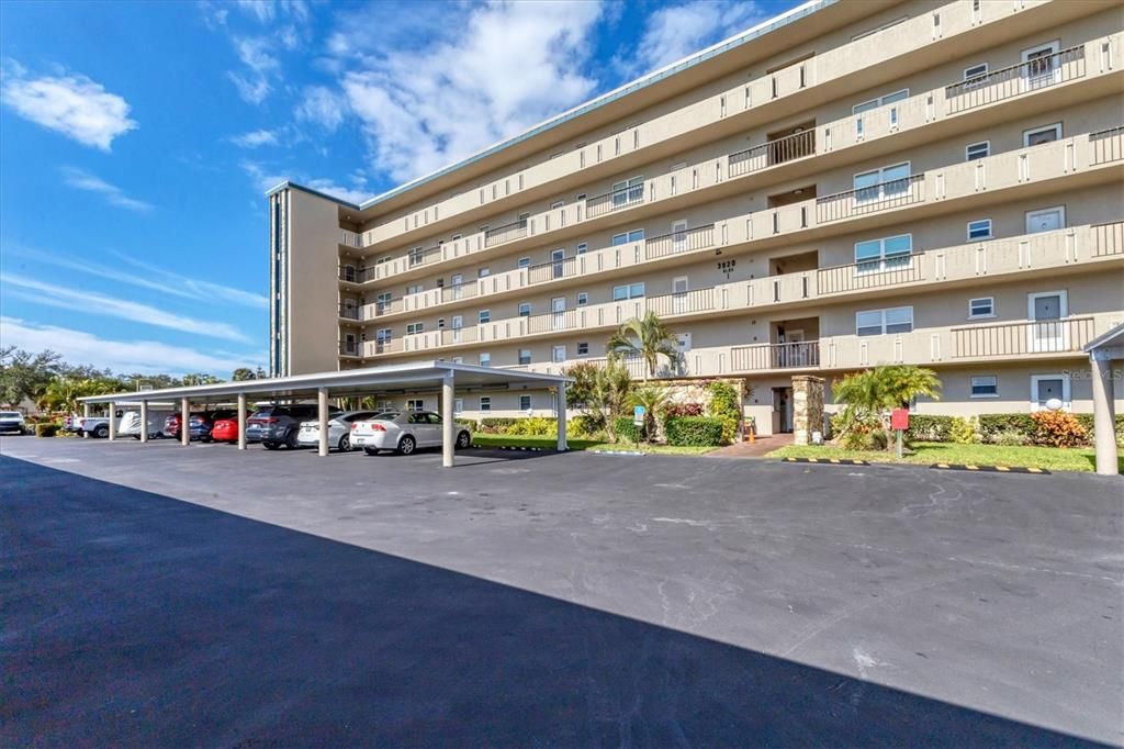 For Sale: $195,000 (2 beds, 2 baths, 1008 Square Feet)