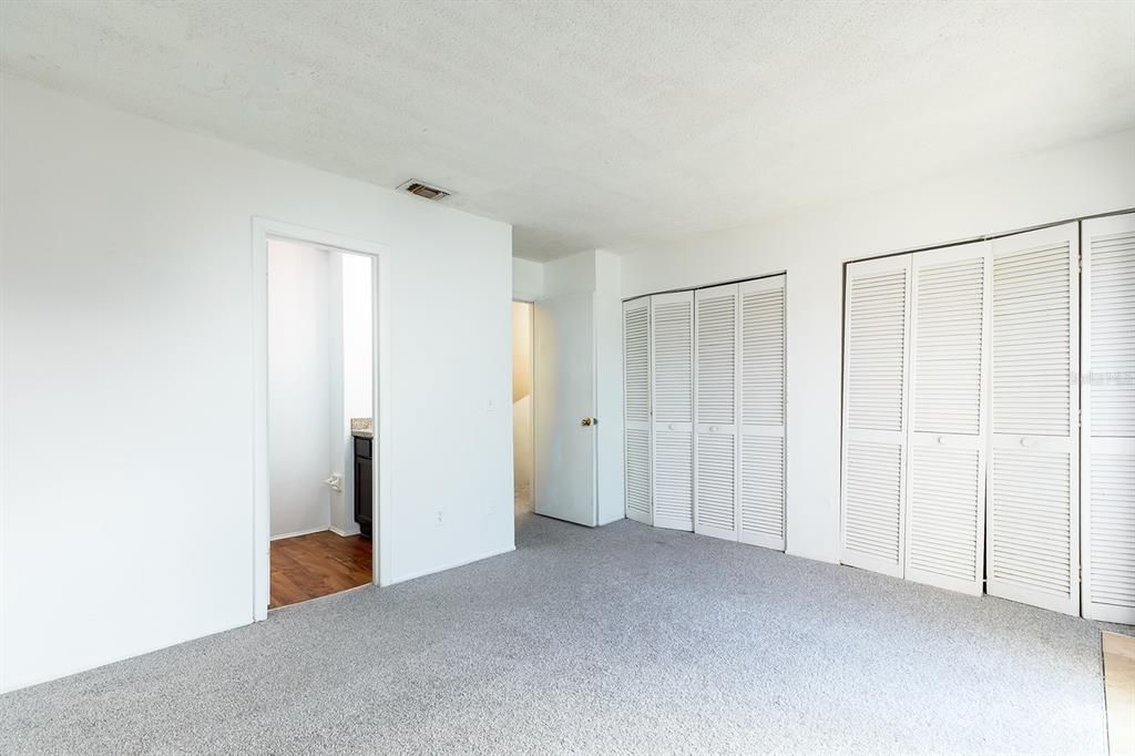 For Sale: $799,990 (8 beds, 0 baths, 4352 Square Feet)