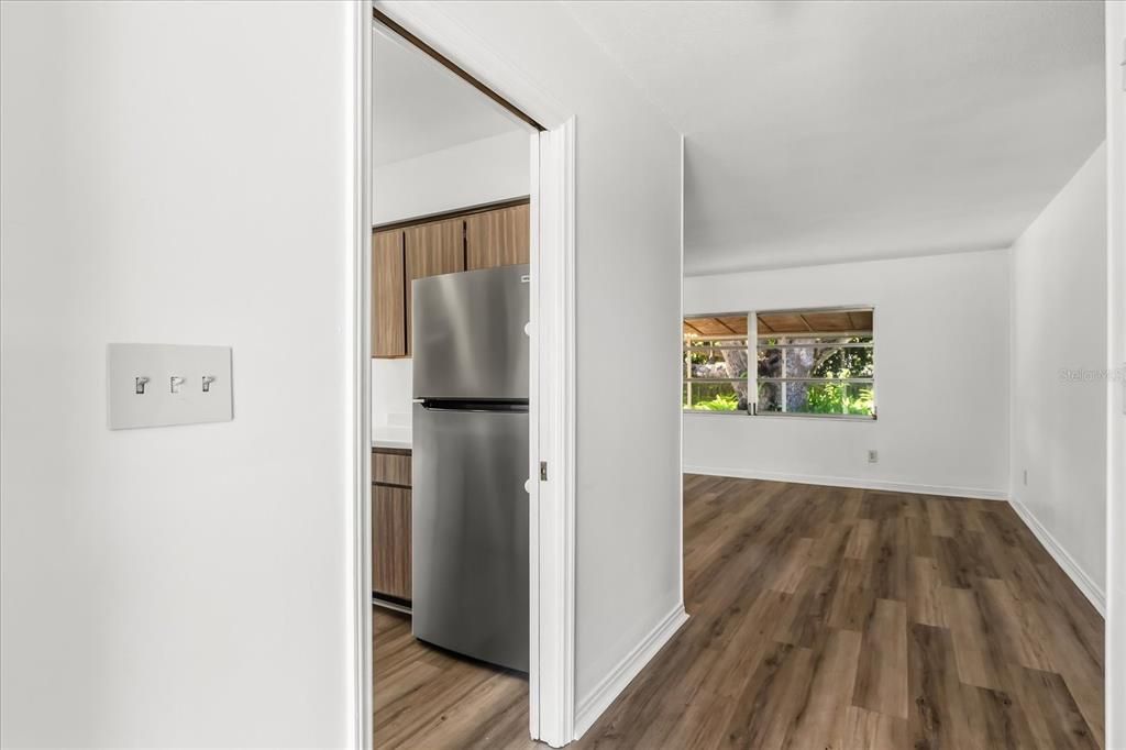 Active With Contract: $395,000 (3 beds, 2 baths, 1516 Square Feet)