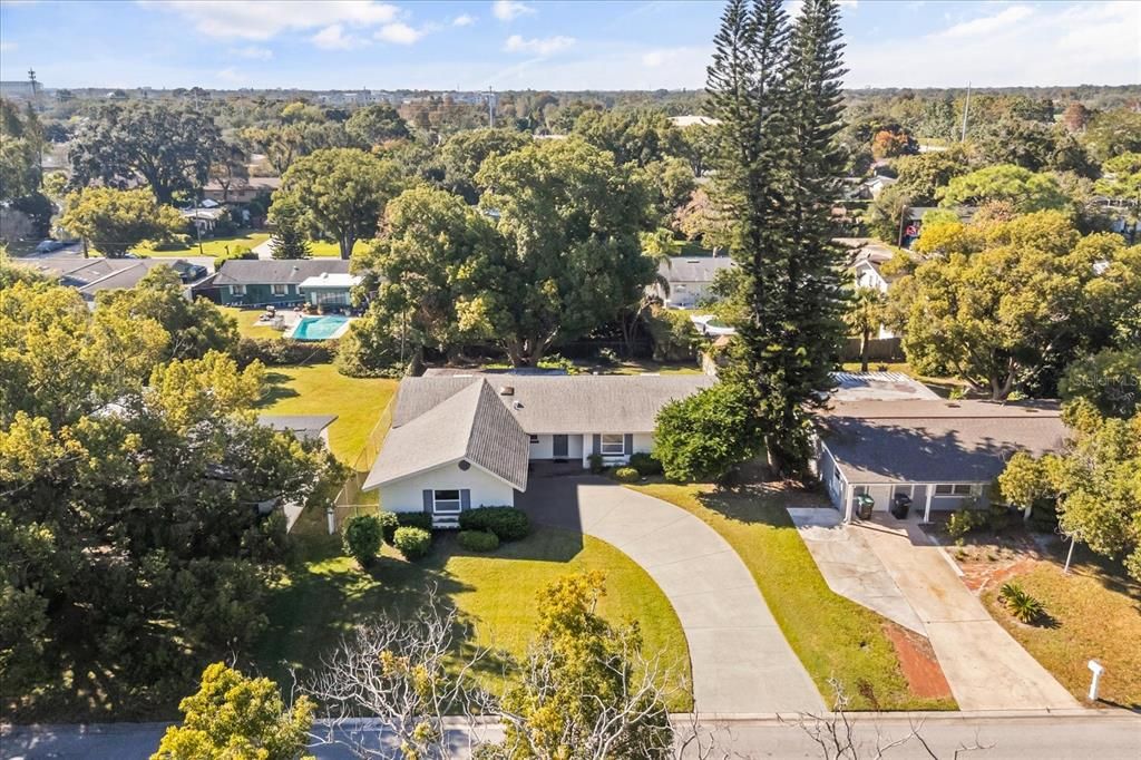 Active With Contract: $395,000 (3 beds, 2 baths, 1516 Square Feet)