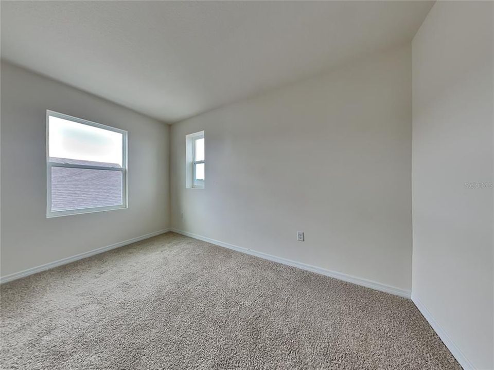 For Rent: $2,899 (7 beds, 4 baths, 2774 Square Feet)