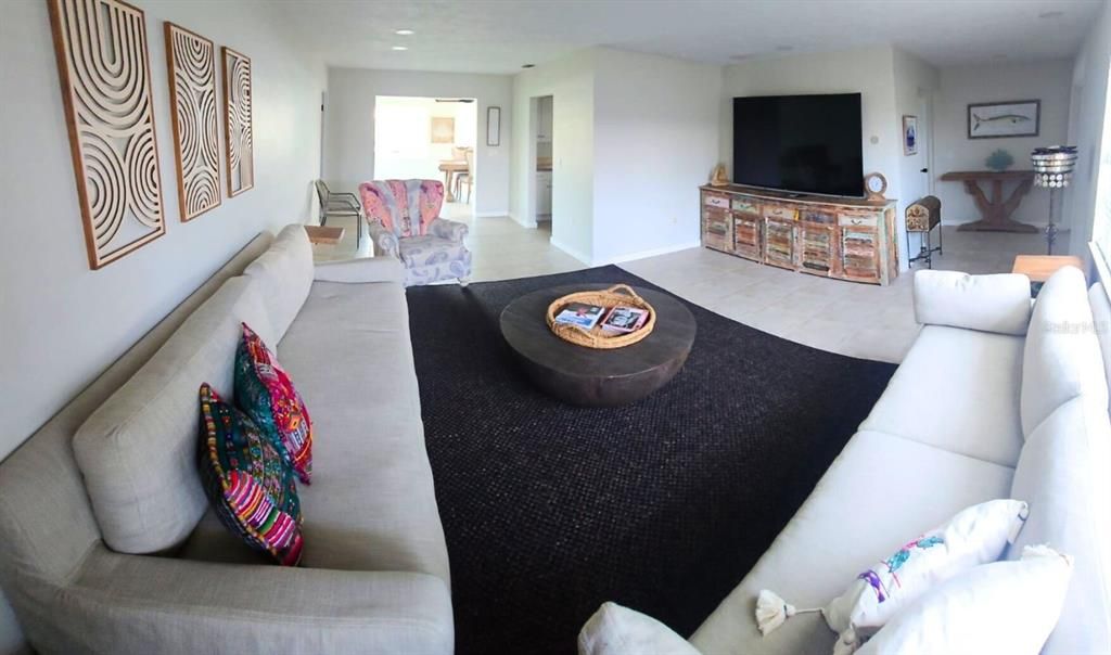 На продажу: $949,000 (2 спален, 2 ванн, 1604 Квадратных фут)