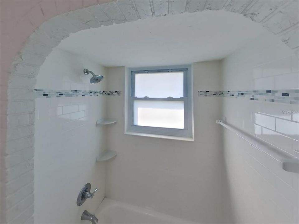 For Rent: $2,779 (3 beds, 2 baths, 1755 Square Feet)