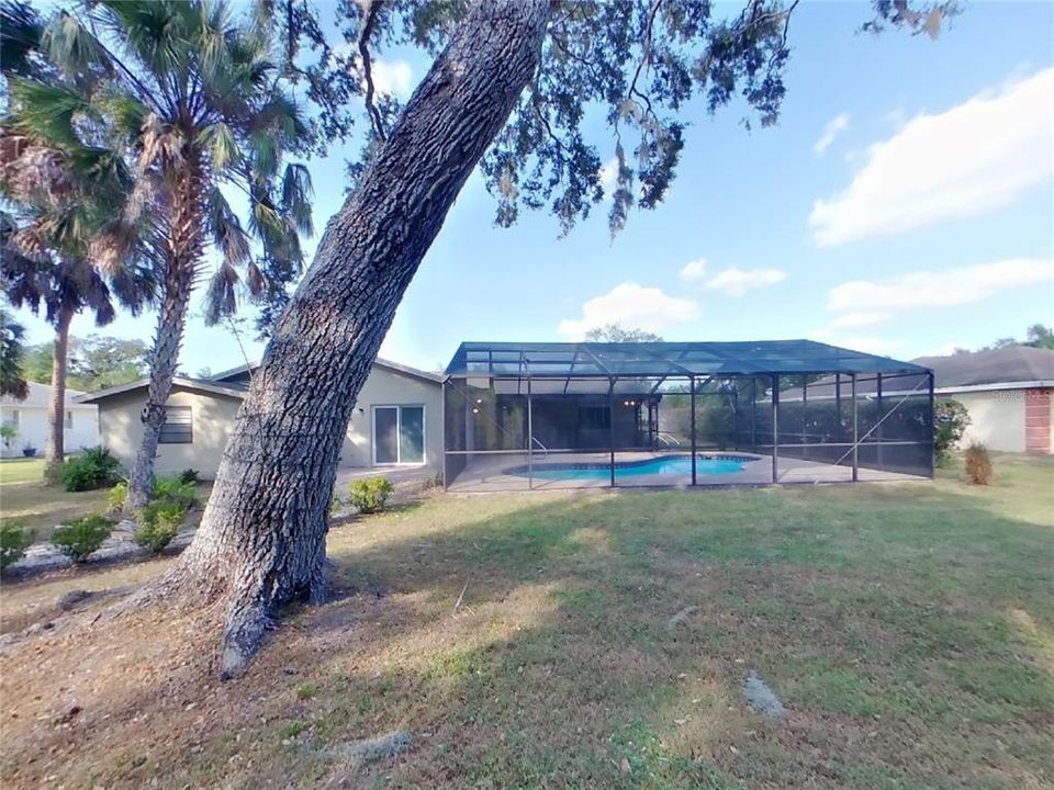 For Rent: $2,779 (3 beds, 2 baths, 1755 Square Feet)