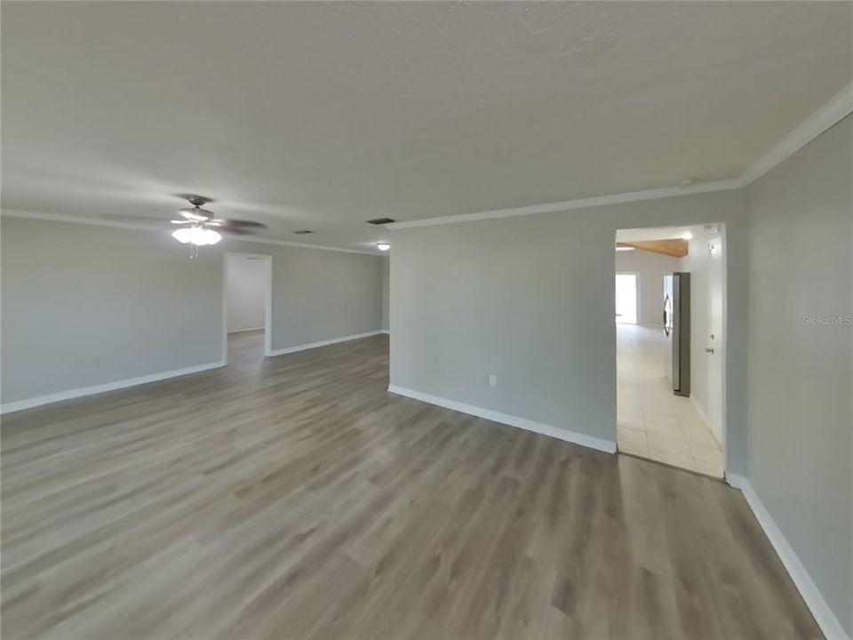 For Rent: $2,779 (3 beds, 2 baths, 1755 Square Feet)