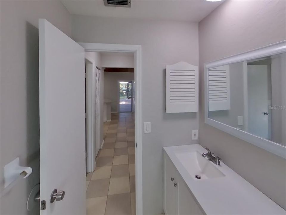 For Rent: $2,779 (3 beds, 2 baths, 1755 Square Feet)