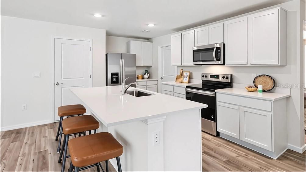 For Sale: $328,070 (5 beds, 3 baths, 2447 Square Feet)