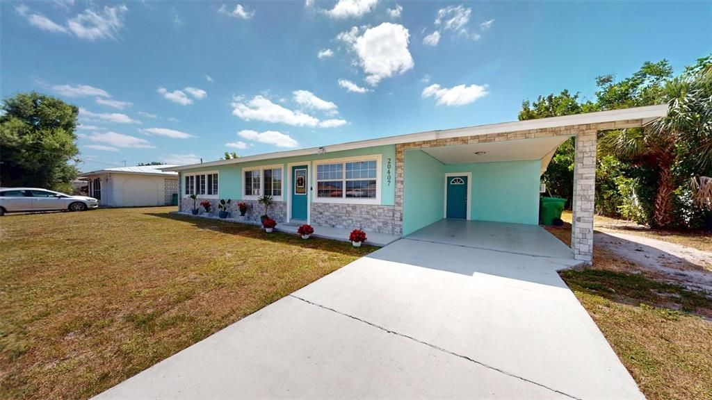 For Sale: $284,900 (4 beds, 2 baths, 1668 Square Feet)