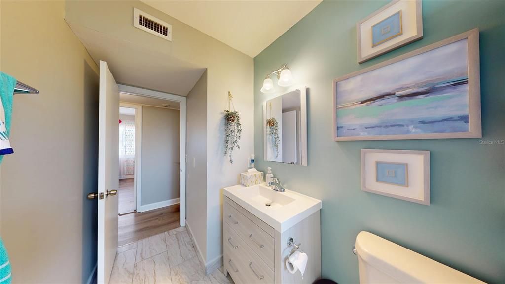 For Sale: $284,900 (4 beds, 2 baths, 1668 Square Feet)