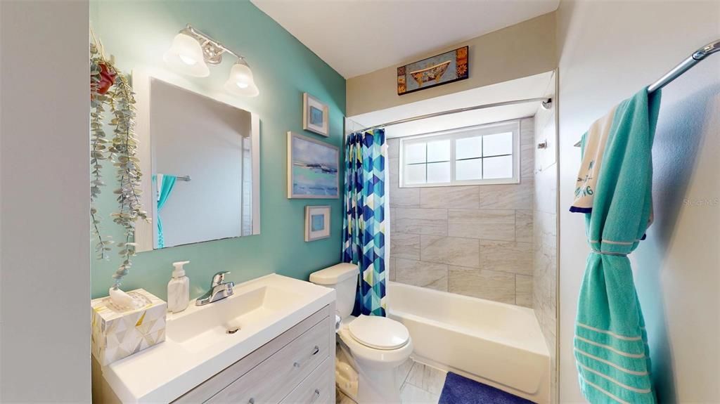 For Sale: $284,900 (4 beds, 2 baths, 1668 Square Feet)