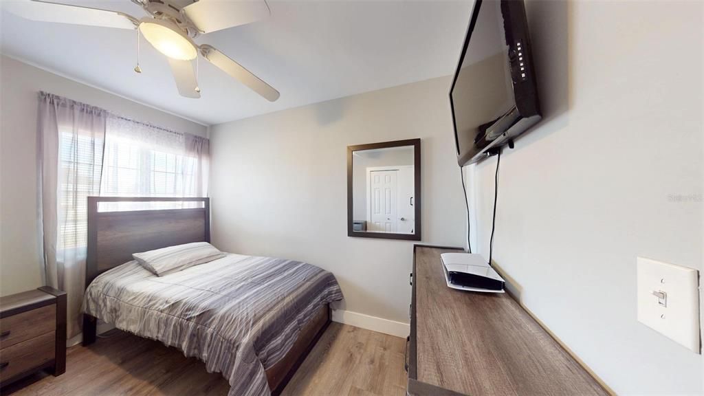 For Sale: $284,900 (4 beds, 2 baths, 1668 Square Feet)