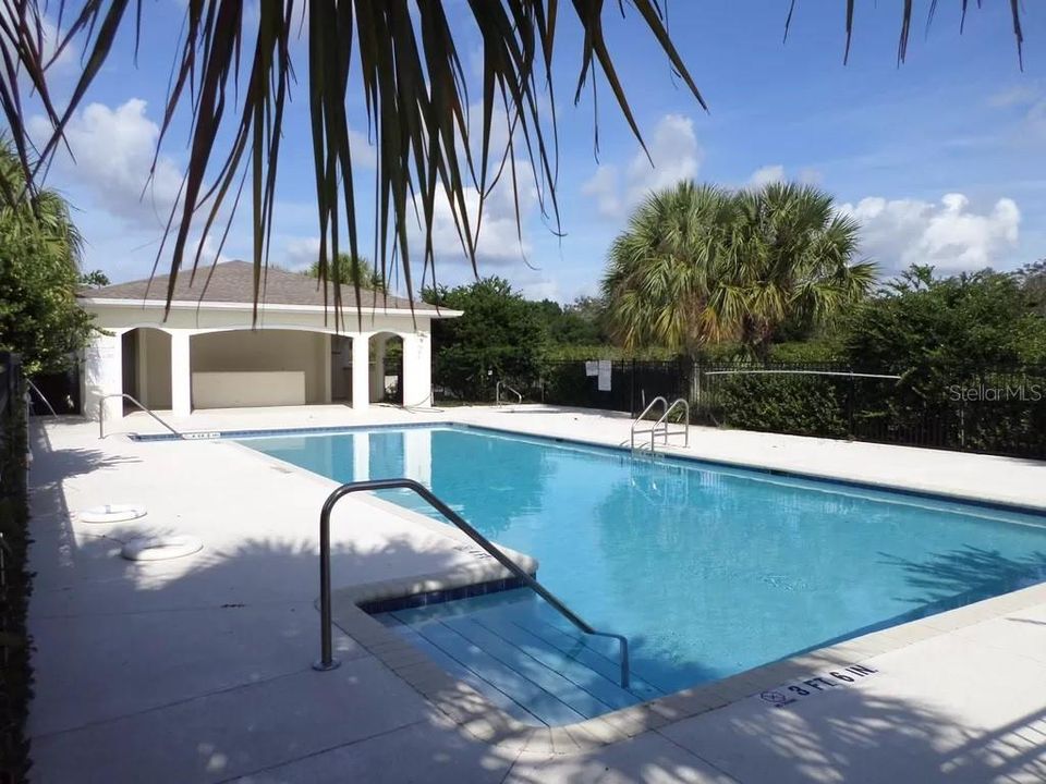 For Rent: $1,695 (3 beds, 2 baths, 1330 Square Feet)