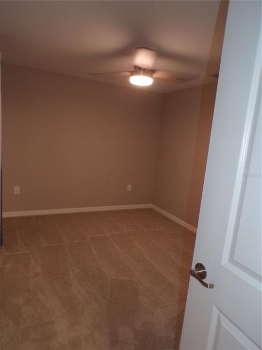 В аренду: $1,900 (2 спален, 2 ванн, 1438 Квадратных фут)