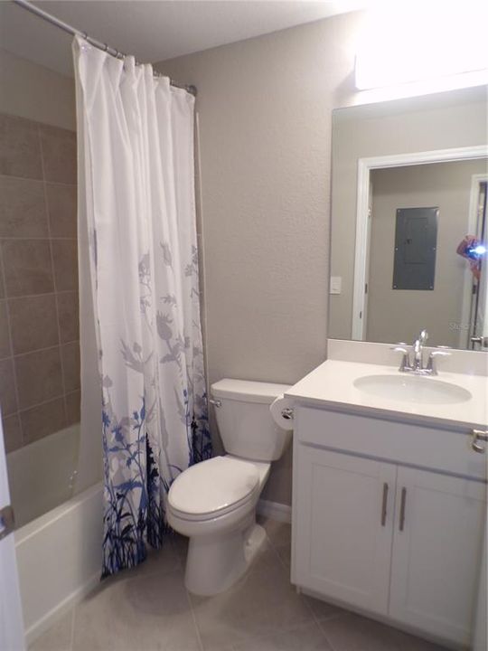 В аренду: $1,900 (2 спален, 2 ванн, 1438 Квадратных фут)