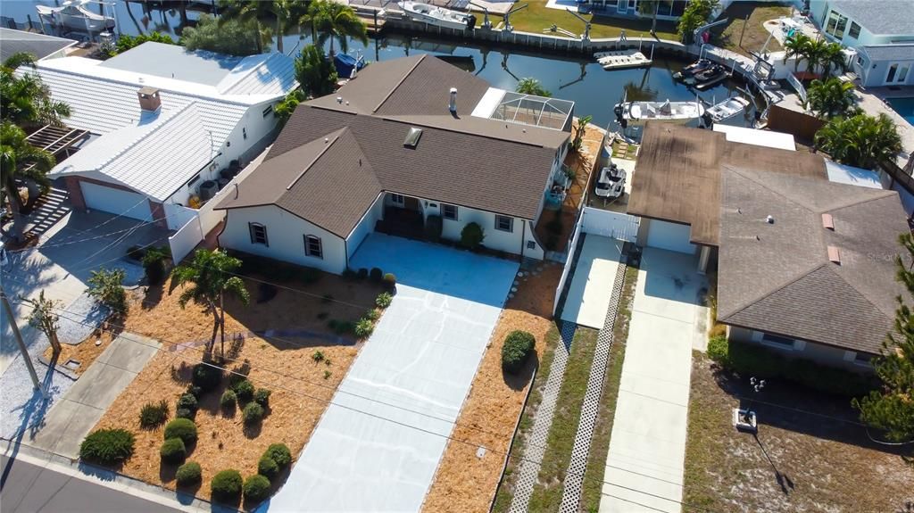 En Venta: $689,900 (2 camas, 2 baños, 1733 Pies cuadrados)