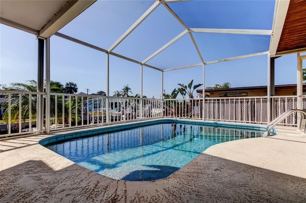 En Venta: $689,900 (2 camas, 2 baños, 1733 Pies cuadrados)