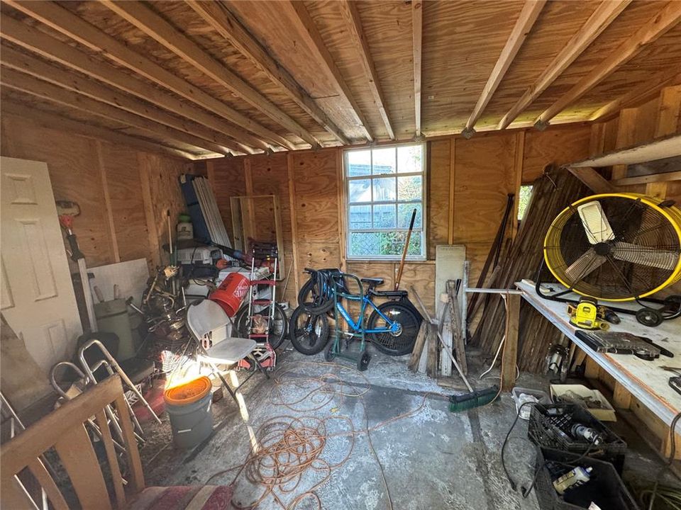 На продажу: $544,999 (8 спален, 5 ванн, 2432 Квадратных фут)