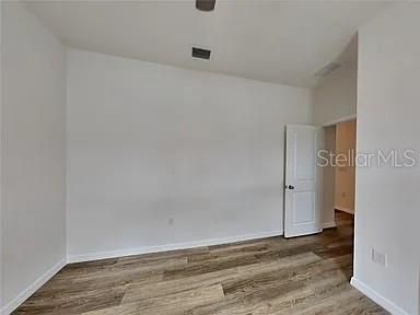 For Sale: $349,900 (4 beds, 2 baths, 1914 Square Feet)