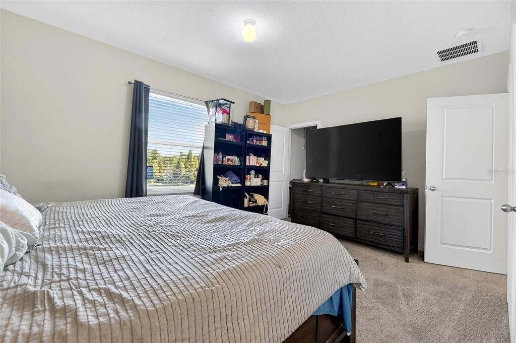 En Venta: $295,000 (3 camas, 2 baños, 1707 Pies cuadrados)