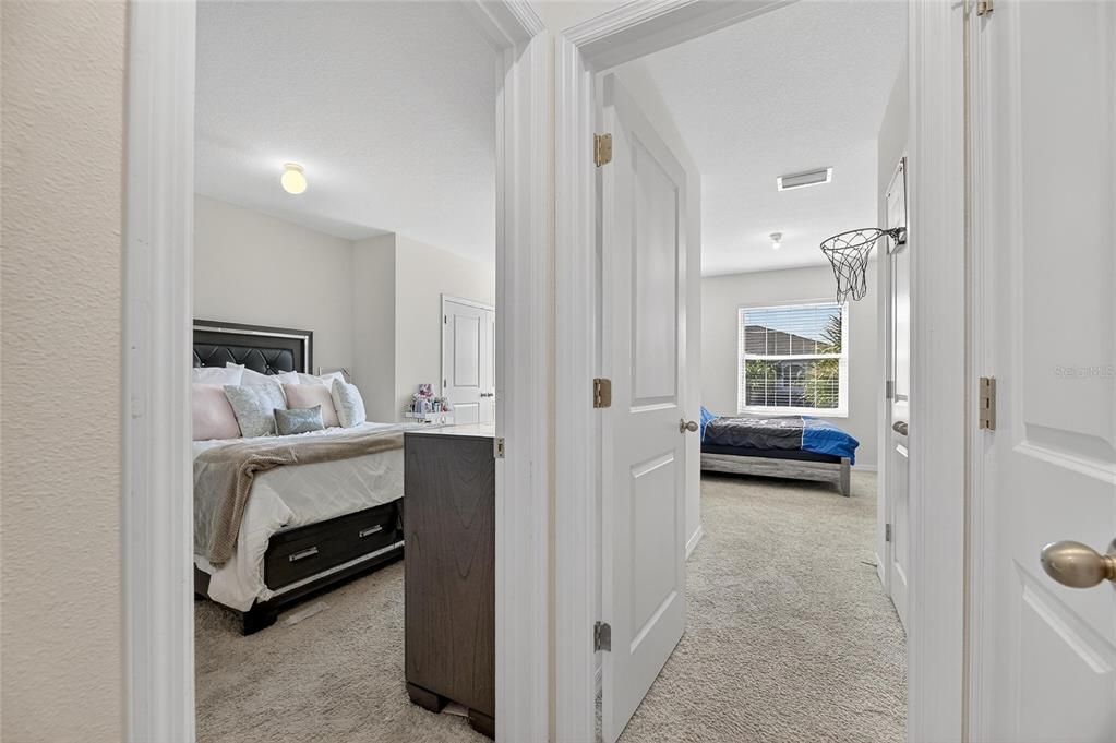 En Venta: $295,000 (3 camas, 2 baños, 1707 Pies cuadrados)