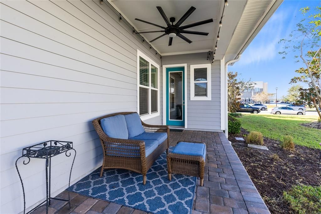 На продажу: $675,000 (4 спален, 3 ванн, 2344 Квадратных фут)