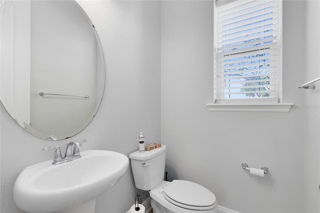 На продажу: $675,000 (4 спален, 3 ванн, 2344 Квадратных фут)