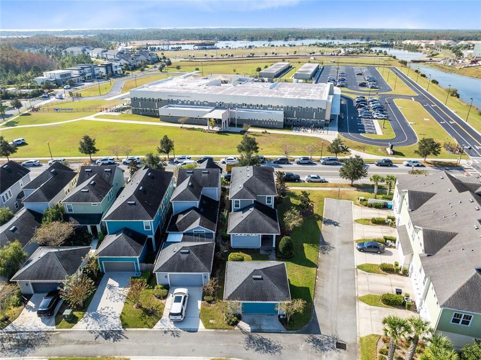 На продажу: $675,000 (4 спален, 3 ванн, 2344 Квадратных фут)