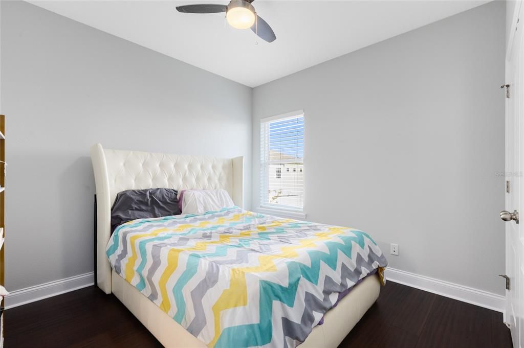 На продажу: $675,000 (4 спален, 3 ванн, 2344 Квадратных фут)