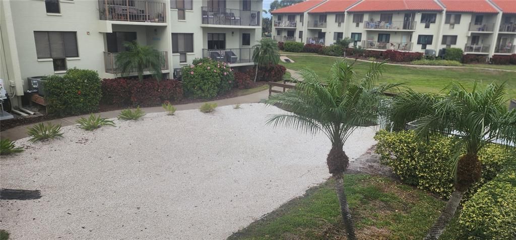 出租: $3,500 (2 贝兹, 2 浴室, 830 平方英尺)